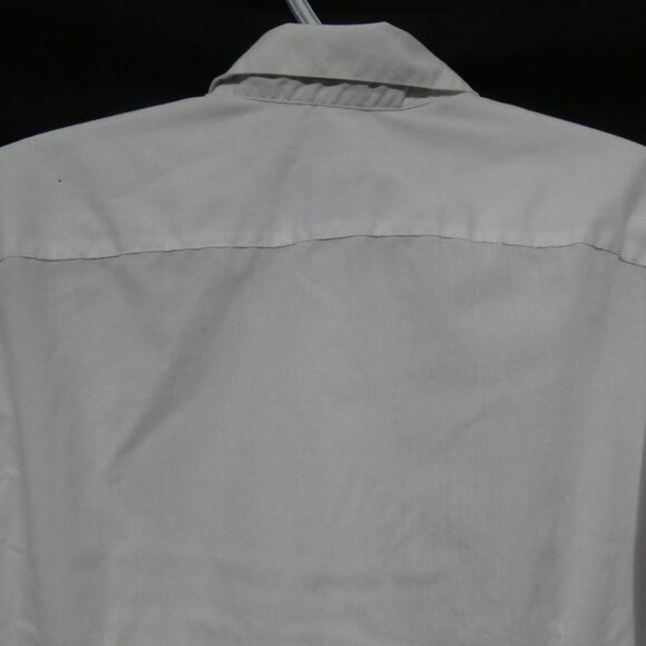 H&M | large | Slim Fit | White Long Sleeve Dress Shirt | Black Buttons - Picture 10 of 14